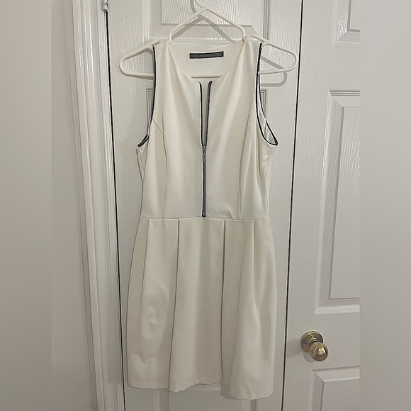 Zara white dress - Picture 1 of 4